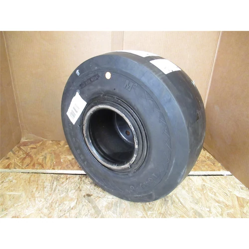 18X9.50-8 Trelleborg T521  4PR TL Traktor, kombájn, mg. gumi
